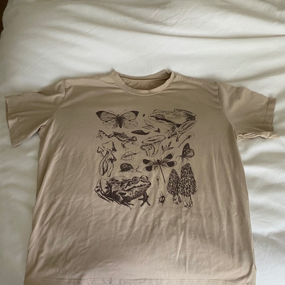 T-shirt